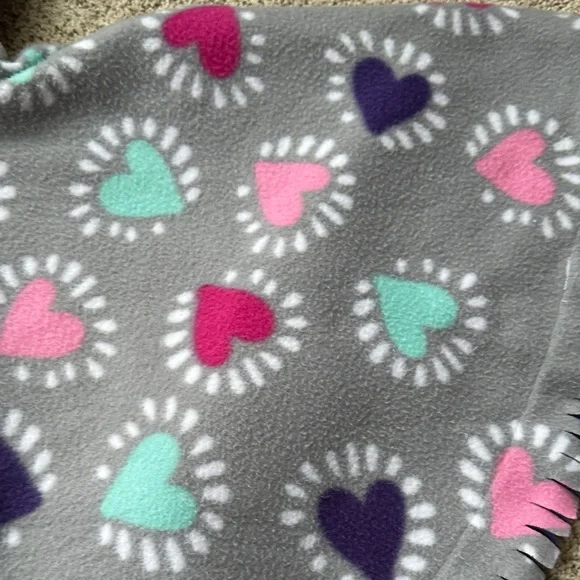 Gray Hooded Cape for Car seat toddler cover with Heart Pattern - Picture 4 of 5